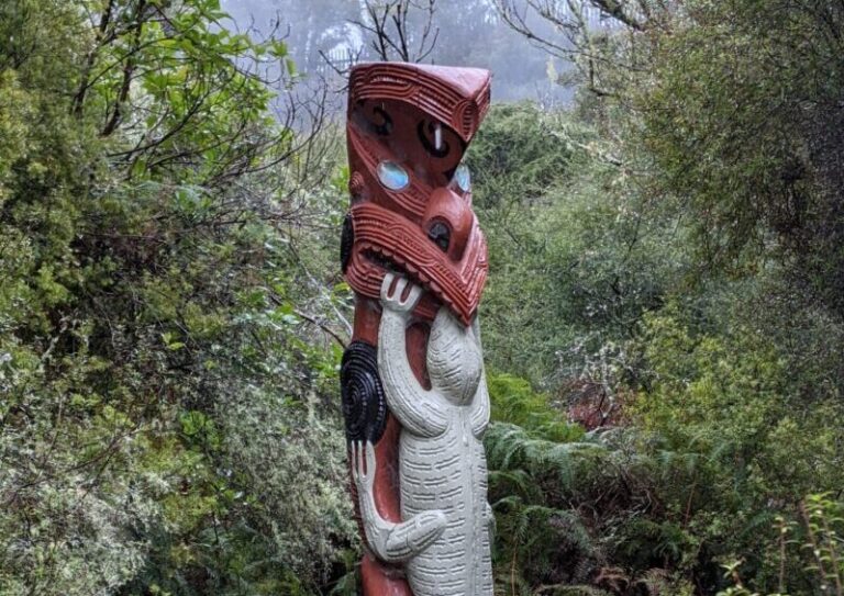 Lizard totem in the jungle