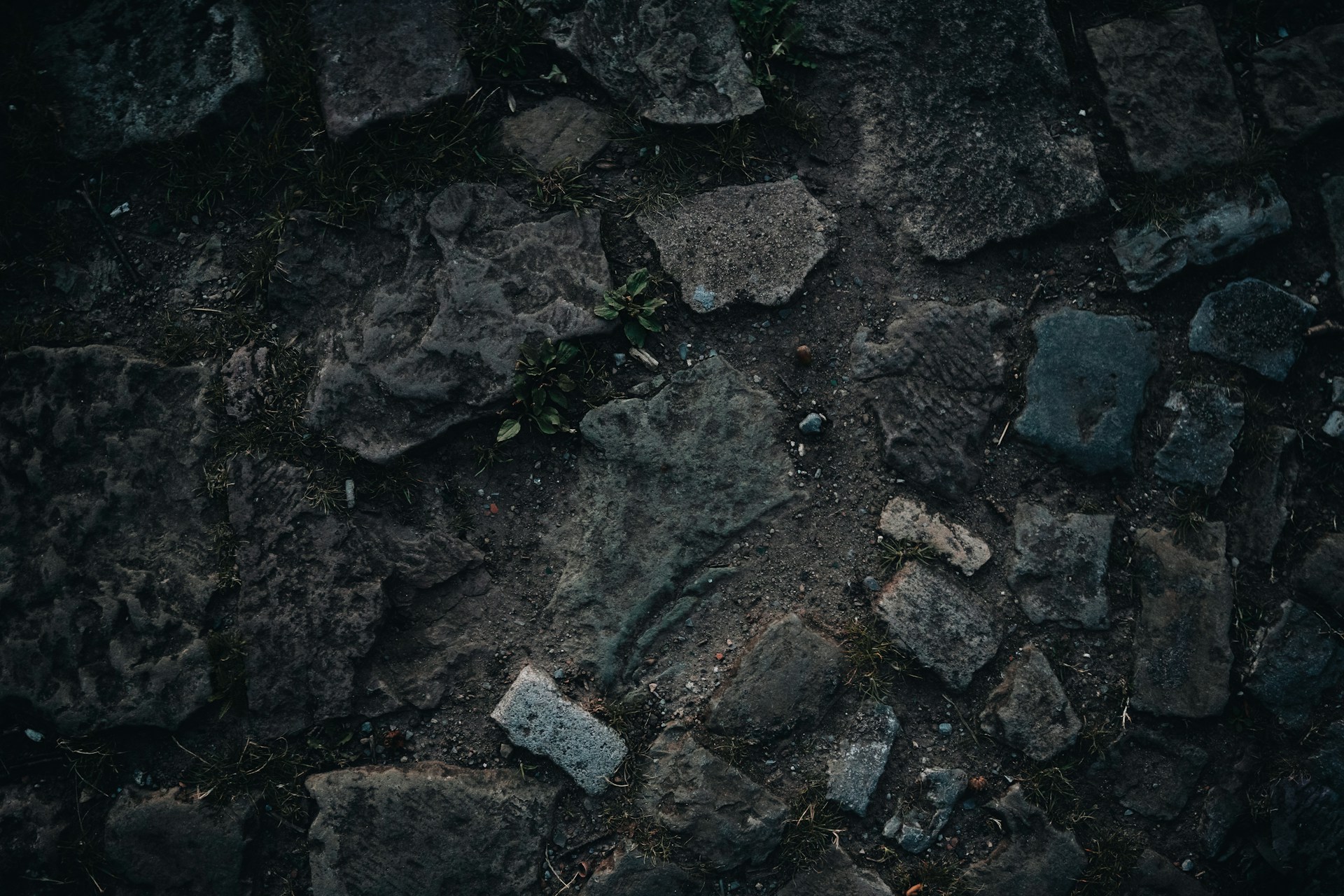 Cloaking Every Cobble